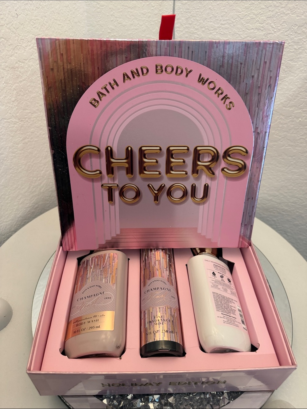 Bath & Body Works Pink Champagne Cheers To You Gift Set